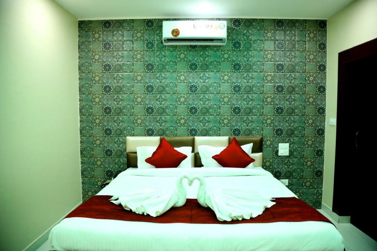 Hotel New Seasons Kalka Exterior photo