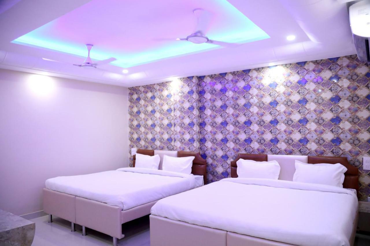 Hotel New Seasons Kalka Exterior photo